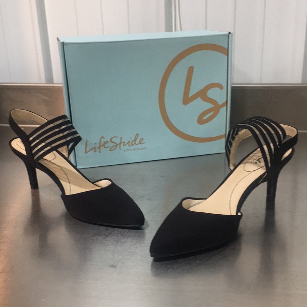Life Stride Black Strappy Pointed-Toe Heels